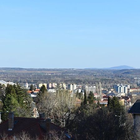 Pecsi Keco - Home Over The City Exterior photo